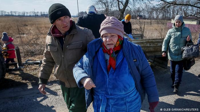 فرار بیش از ۳ میلیون و ۳۰۰ هزار اوکراینی از کشورشان