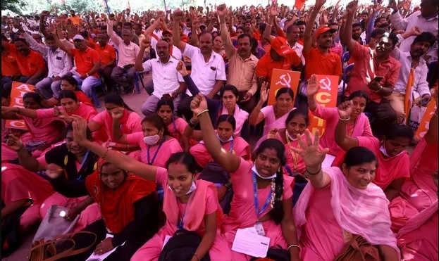 گسترش دامنه اعتصاب کارگران هندی