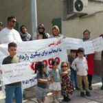 تجمع شهروندان مبتلا به بیماری در تهران