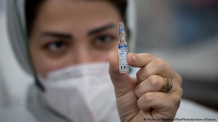 رژیم جمهوری اسلامی ایران باید جواب اِهمال در امر واکسیناسیونِ سریع و همگانیِ شهروندان را بدهد