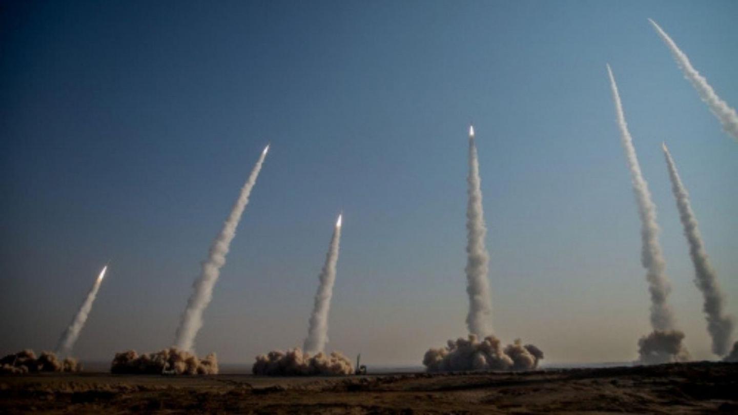 برگزاری رزمایش ایران با موشک‌های بالستیک و تهدید مستقیم اسرائیل