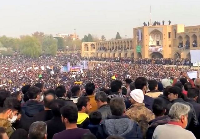 بیانیه ۷ سندیکا و تشکل کارگری و بازنشستگی در خصوص اعتراضات اصفهان