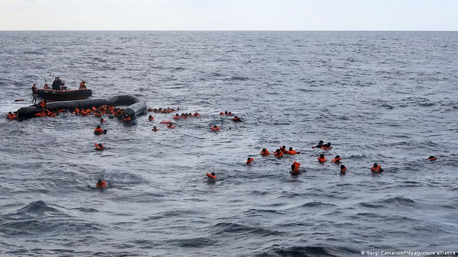 غرق شدن دست‌کم ۲۷ پناهجو در آب‌های دریای اژه