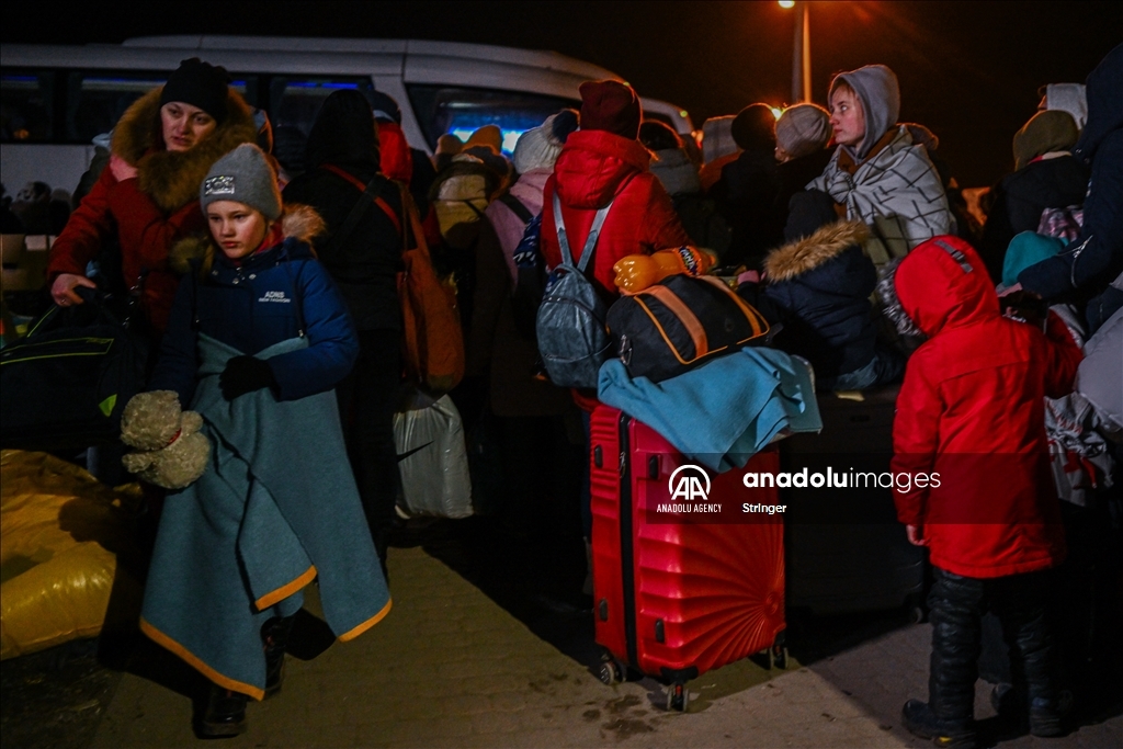 تداوم مهاجرت غیرنظامیان اوکراینی به لهستان